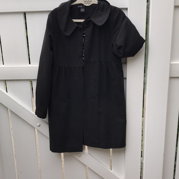 light overcoat for when there’s just a chill in the air - Picture 1 of 9